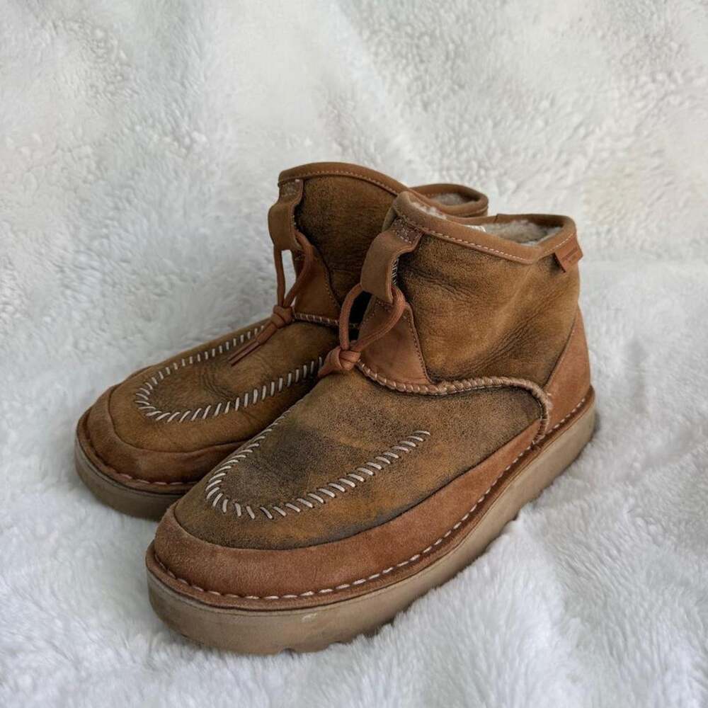 Ugg brown suede lace up moccasin